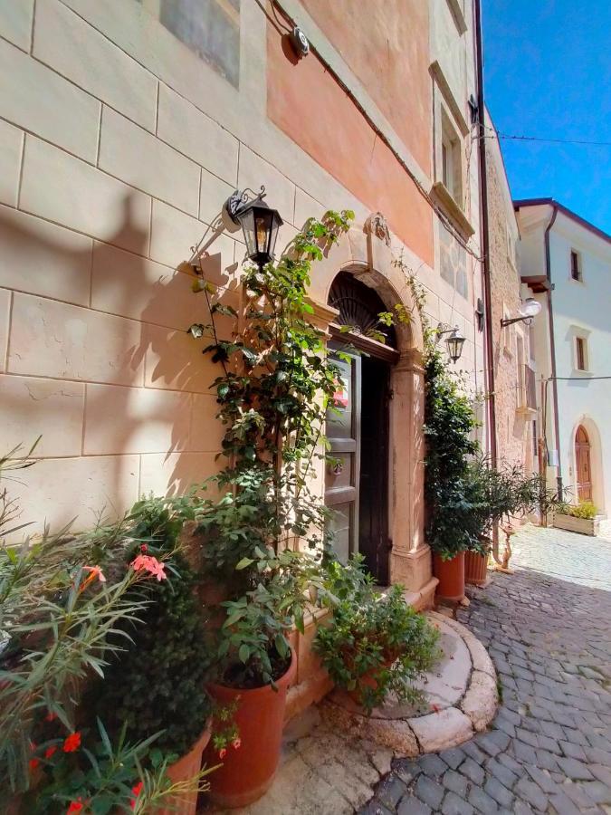 Bed and Breakfast Dimora Sessanio à Santo Stefano Di Sessanio Extérieur photo