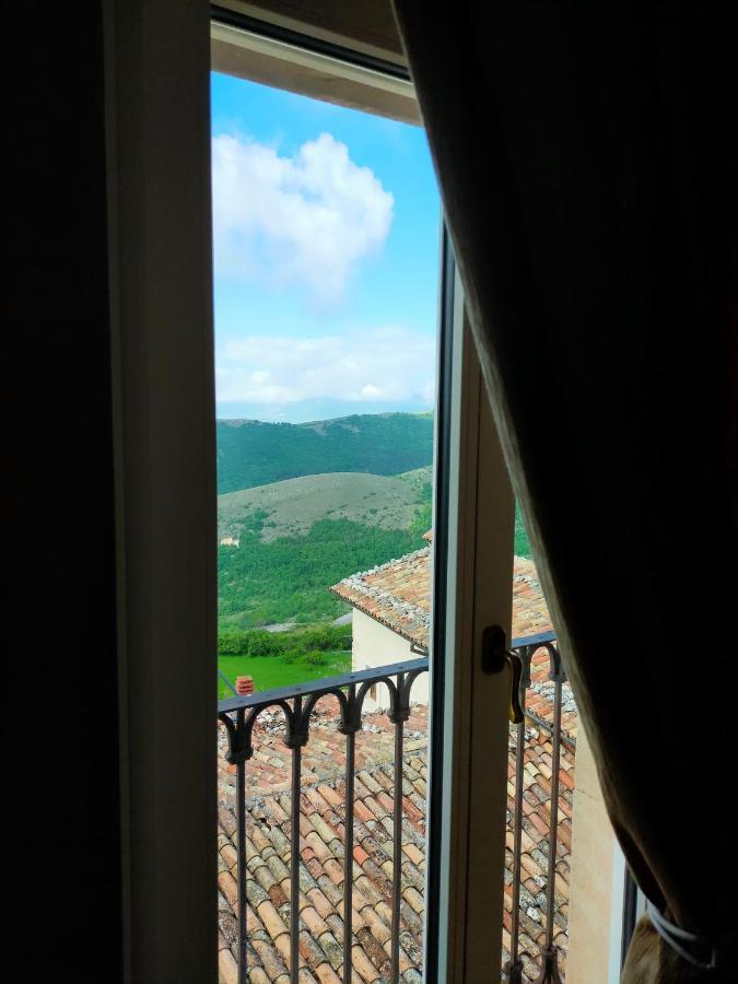 Bed and Breakfast Dimora Sessanio à Santo Stefano Di Sessanio Extérieur photo